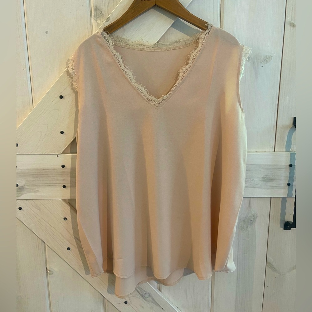 Women’s dressy tank